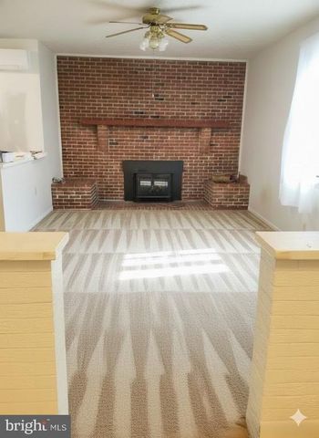 9000 FOX RUN DR, Spotsylvania, VA 22551