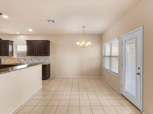 9912 FOX SQUIRREL Trail, Mckinney, TX 75071