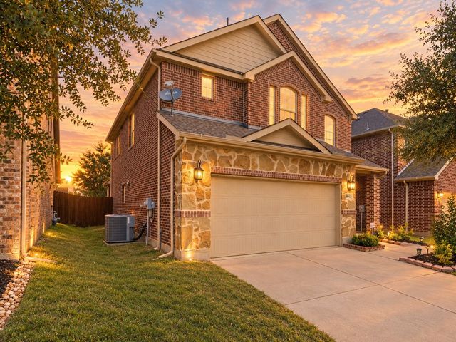 9912 FOX SQUIRREL Trail, Mckinney, TX 75071