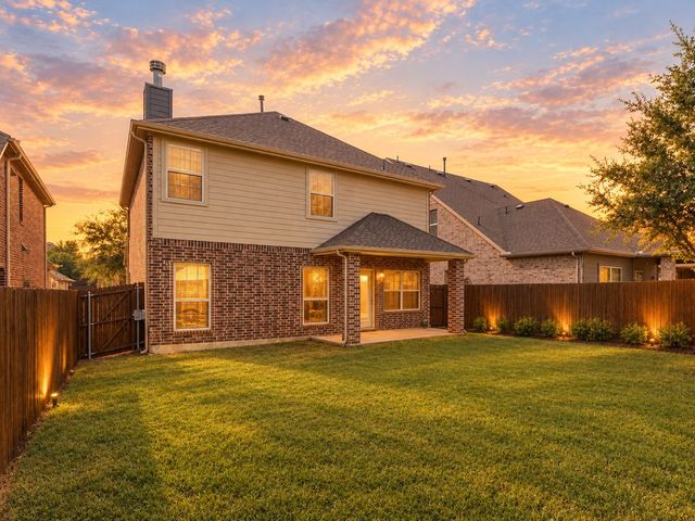 9912 FOX SQUIRREL Trail, Mckinney, TX 75071