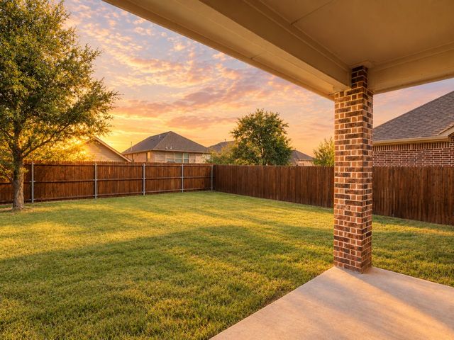 9912 FOX SQUIRREL Trail, Mckinney, TX 75071