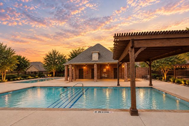 9912 FOX SQUIRREL Trail, Mckinney, TX 75071