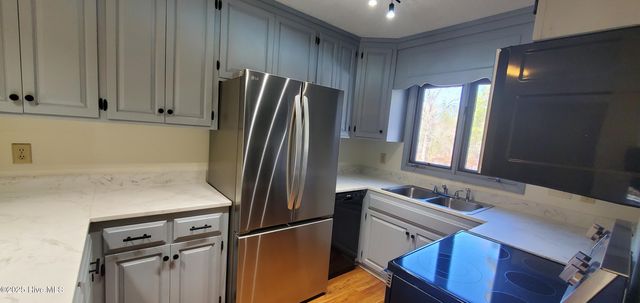 234 Persimmon Drive Apt C, Pinebluff, NC 28373