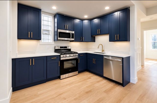 2426 S Homan Avenue, Chicago, IL 60623