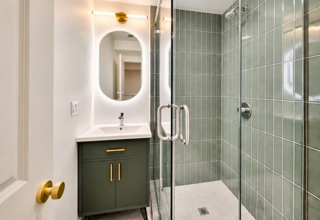 2426 S Homan Avenue, Chicago, IL 60623