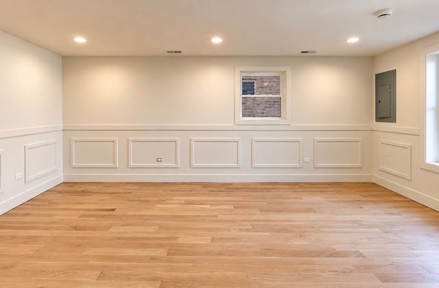 2426 S Homan Avenue, Chicago, IL 60623