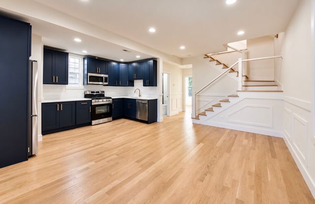 2426 S Homan Avenue, Chicago, IL 60623