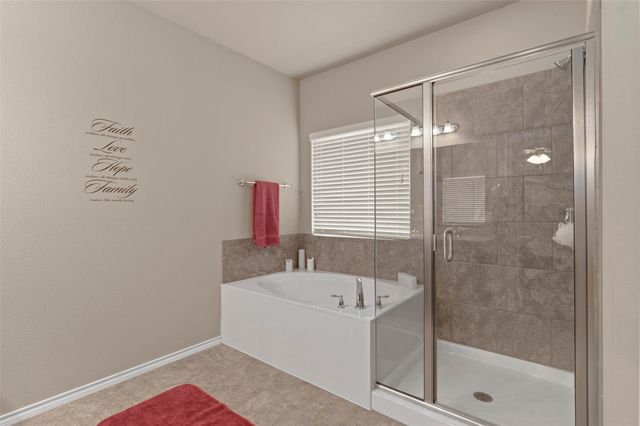 5905 Marsh Rail Drive, Denton, TX 76208