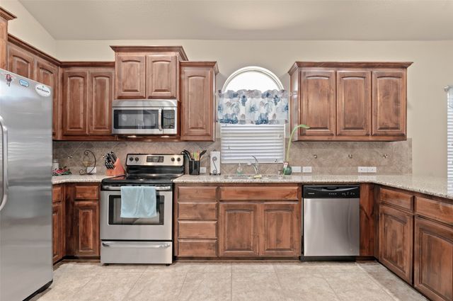 5905 Marsh Rail Drive, Denton, TX 76208