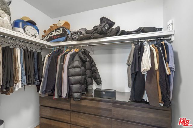 877 Francisco Street 1116, Los Angeles, CA 90017