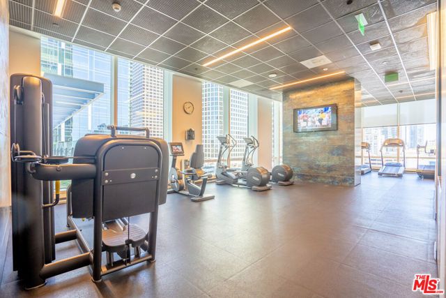 877 Francisco Street 1116, Los Angeles, CA 90017