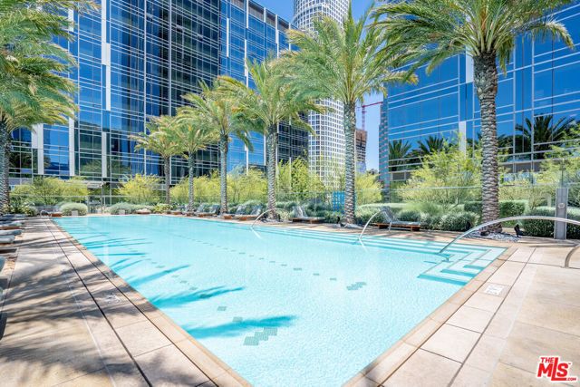 877 Francisco Street 1116, Los Angeles, CA 90017