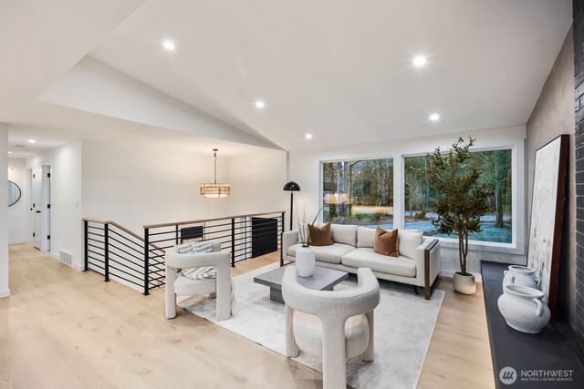 21507 SE 248th Street, Maple Valley, WA 98038