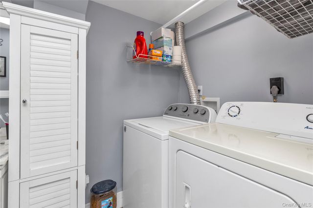 867 Preston Road, East Meadow, NY 11554