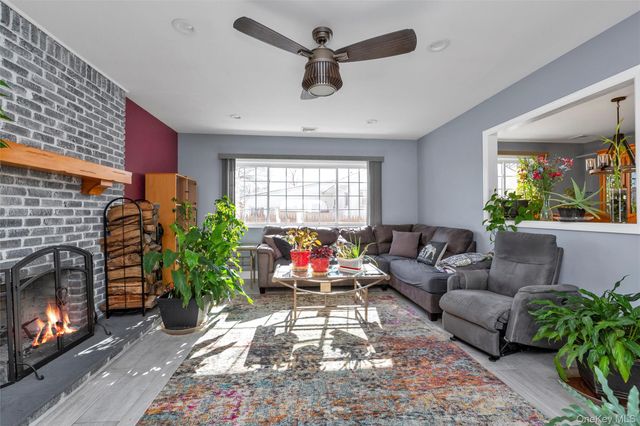 867 Preston Road, East Meadow, NY 11554