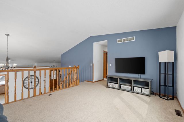 8936 Norwood Lane N, Maple Grove, MN 55369