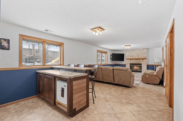 8936 Norwood Lane N, Maple Grove, MN 55369