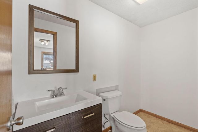 8936 Norwood Lane N, Maple Grove, MN 55369