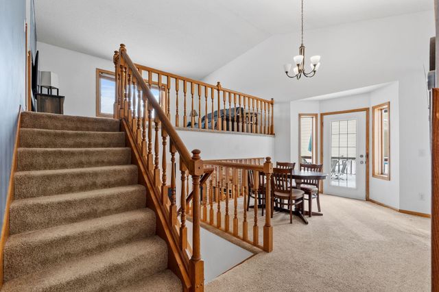 8936 Norwood Lane N, Maple Grove, MN 55369