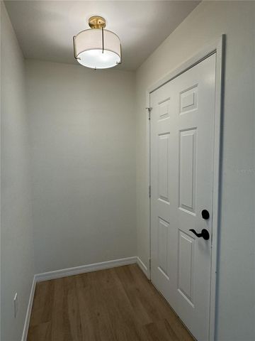 217 S SPRING BOULEVARD, Tarpon Springs, FL 34689