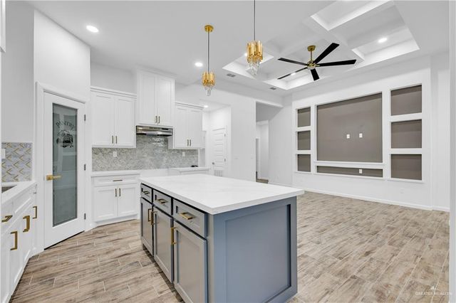 5709 Rayo Del Sol Street, Edinburg, TX 78542