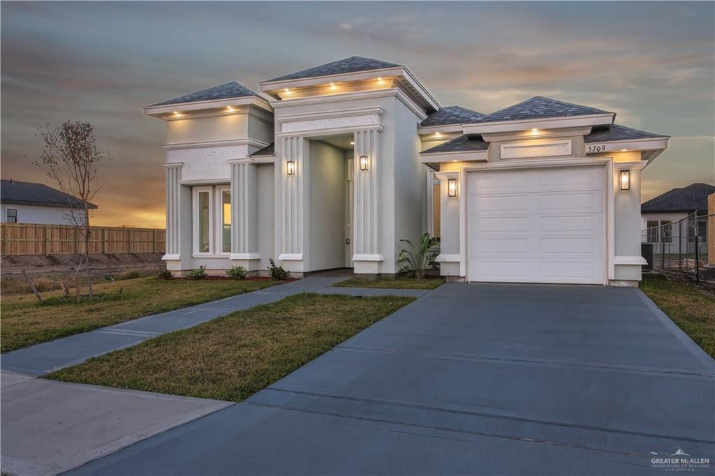 5709 Rayo Del Sol Street, Edinburg, TX 78542