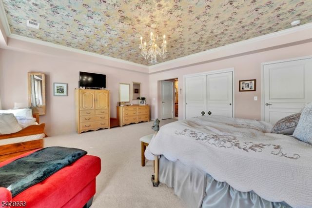 1118 Warrens Way, Wanaque Boro, NJ 07465