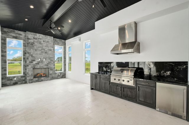 4696 Westwinds Way, Destin, FL 32541