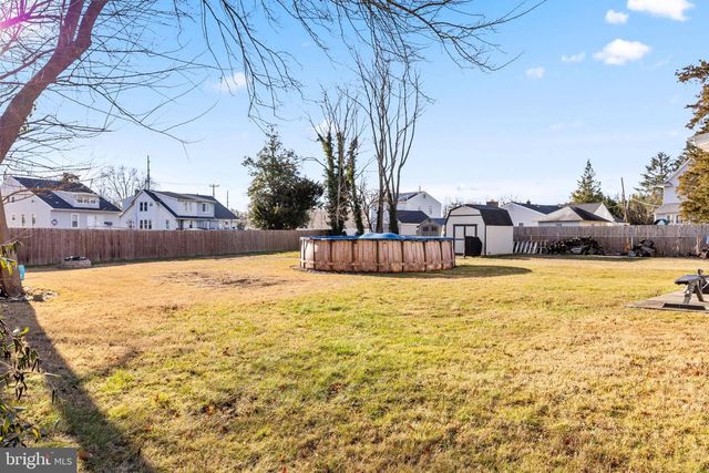 8 OXFORD AVE, Stratford, NJ 08084