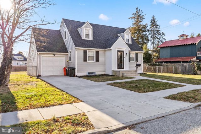 8 OXFORD AVE, Stratford, NJ 08084