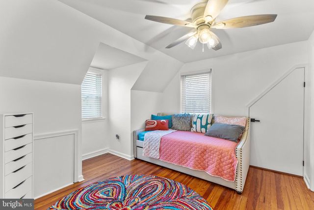 8 OXFORD AVE, Stratford, NJ 08084