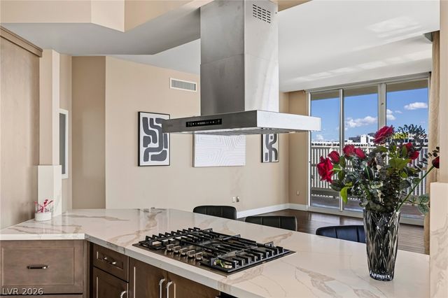 2747 Paradise Road 2605, Las Vegas, NV 89109