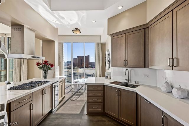2747 Paradise Road 2605, Las Vegas, NV 89109