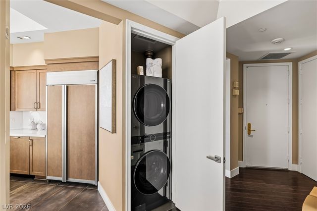 2747 Paradise Road 2605, Las Vegas, NV 89109