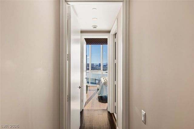 2747 Paradise Road 2605, Las Vegas, NV 89109