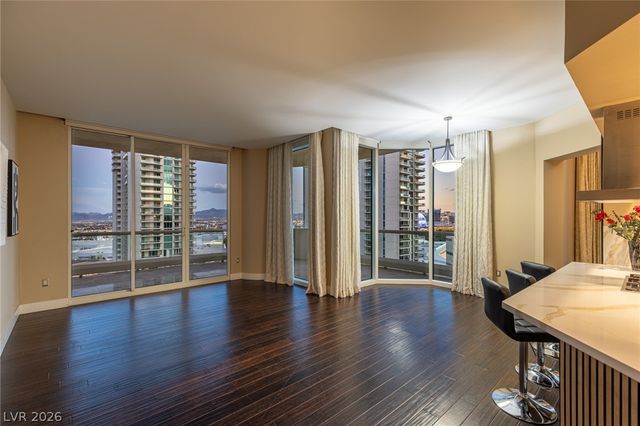 2747 Paradise Road 2605, Las Vegas, NV 89109