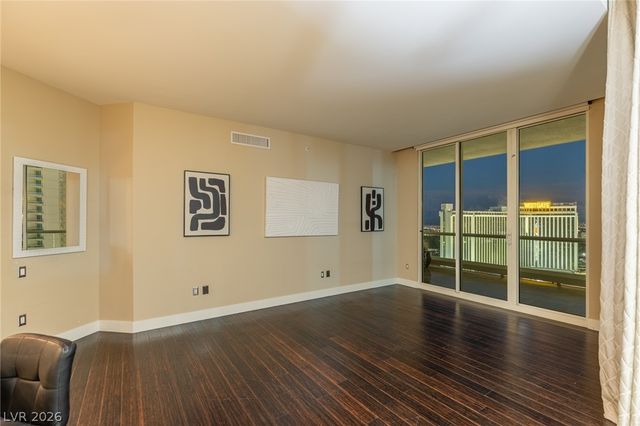 2747 Paradise Road 2605, Las Vegas, NV 89109