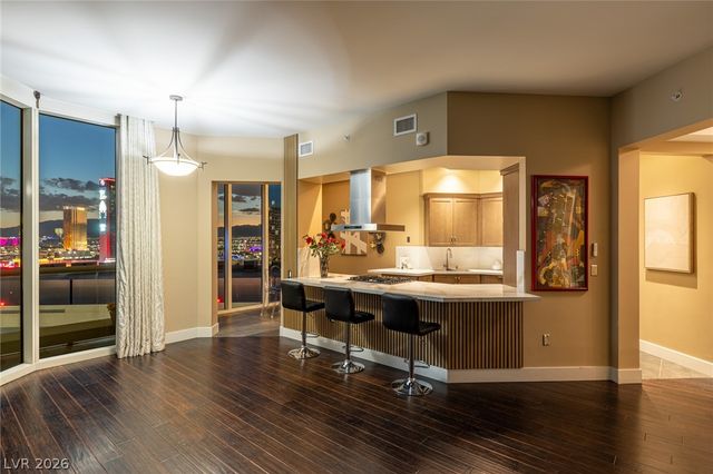 2747 Paradise Road 2605, Las Vegas, NV 89109