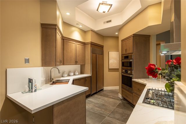2747 Paradise Road 2605, Las Vegas, NV 89109