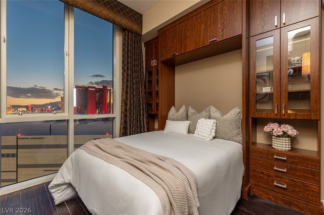 2747 Paradise Road 2605, Las Vegas, NV 89109