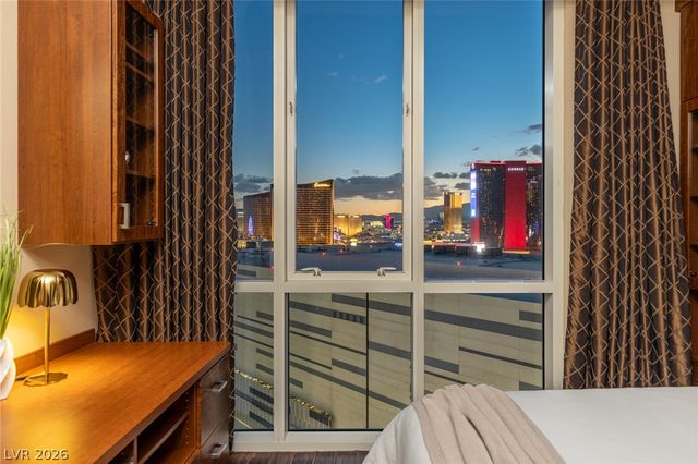 2747 Paradise Road 2605, Las Vegas, NV 89109