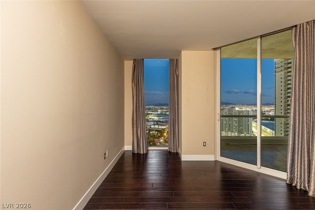 2747 Paradise Road 2605, Las Vegas, NV 89109