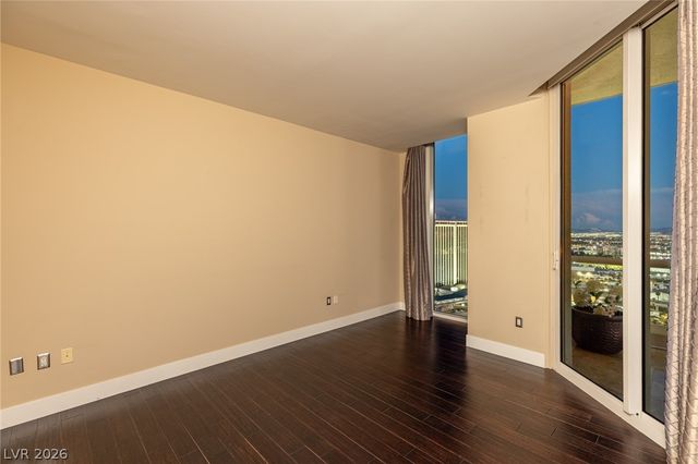 2747 Paradise Road 2605, Las Vegas, NV 89109