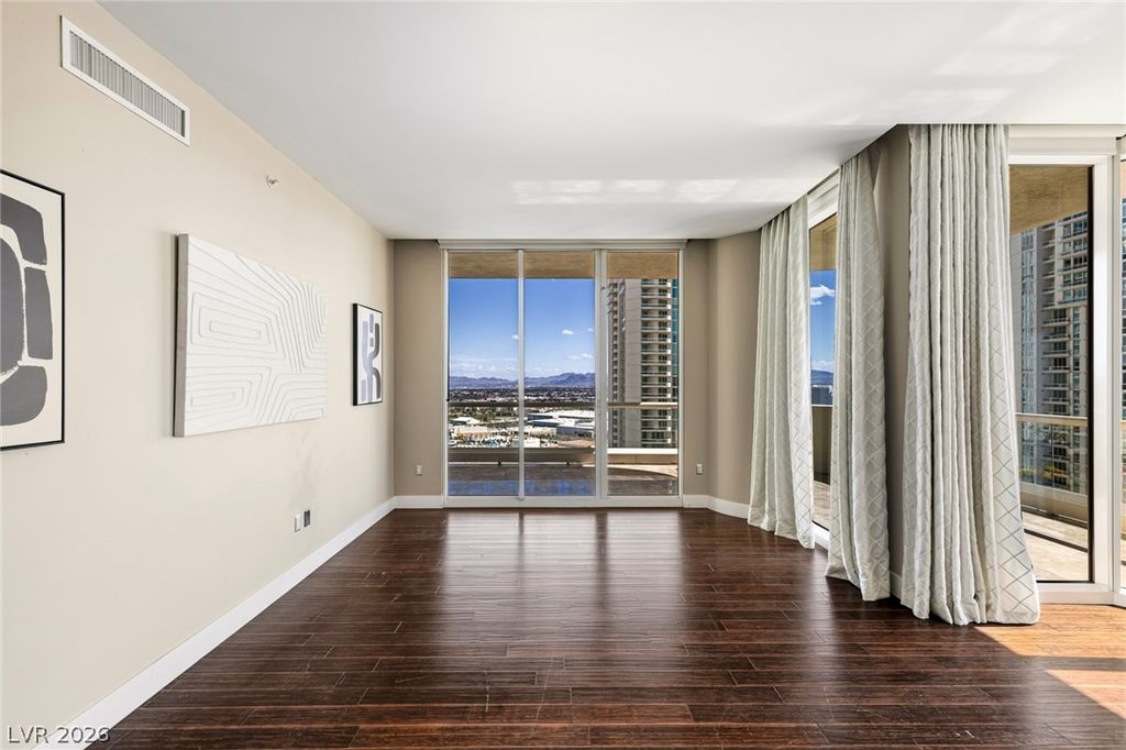 2747 Paradise Road 2605, Las Vegas, NV 89109 — photo 5
