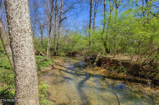 1112 Brookside Ave, Maryville, TN 37804