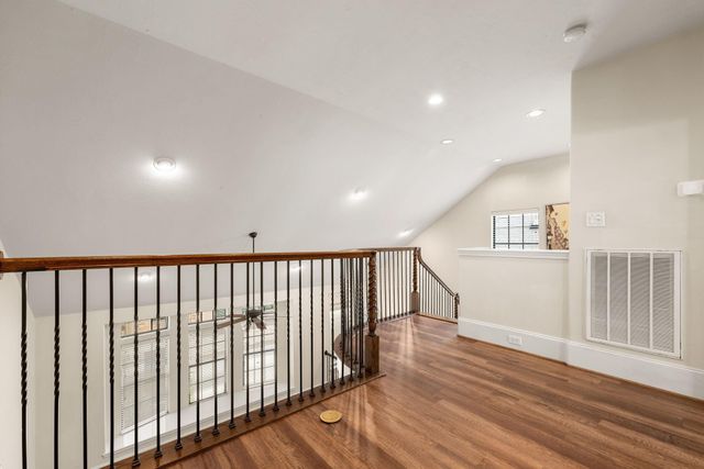 1353 Studer Street, Houston, TX 77007