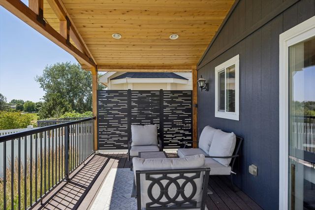 2407 W Walker Ct, Spokane, WA 99208