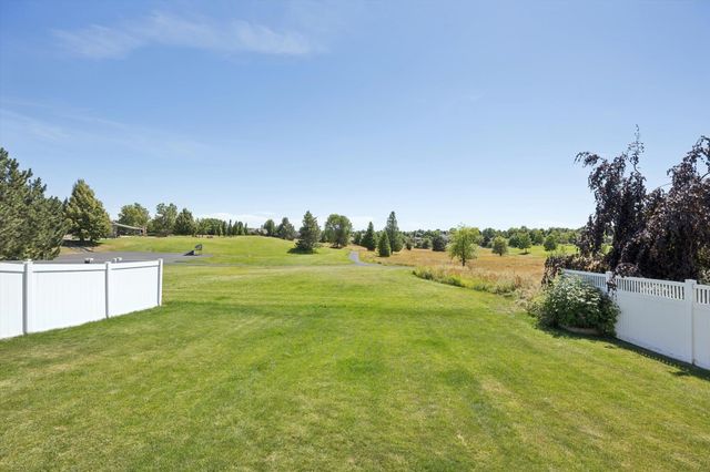 2407 W Walker Ct, Spokane, WA 99208