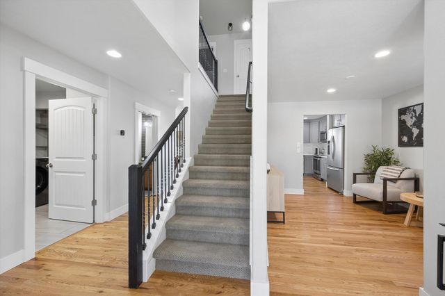 2407 W Walker Ct, Spokane, WA 99208