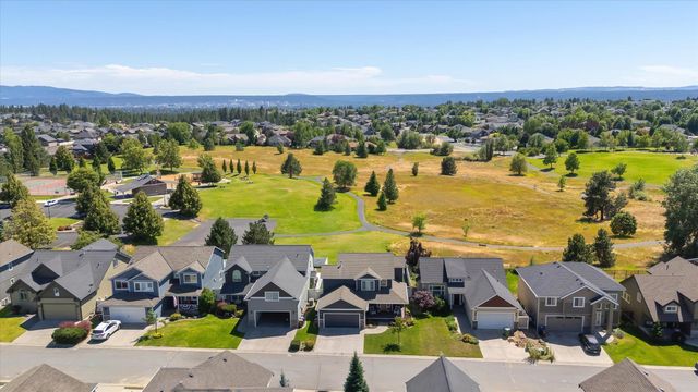 2407 W Walker Ct, Spokane, WA 99208